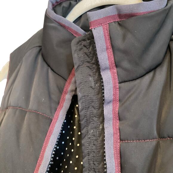 Ariat Black Soft Shell Fitted Polyester Full Zip Outdoors Puffy Vest Size Medium - Picture 12 of 16